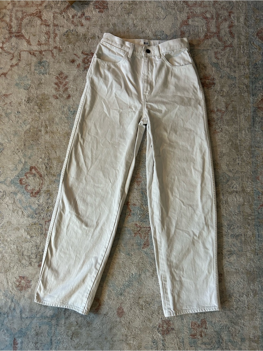 Uniqlo Off-White has High Waist Straight Leg Jeans/Canvas Pants